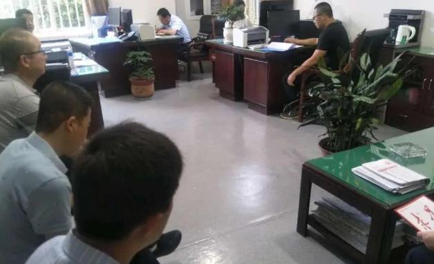 正宁县委政法委学习贯彻习近平总书记训词精神